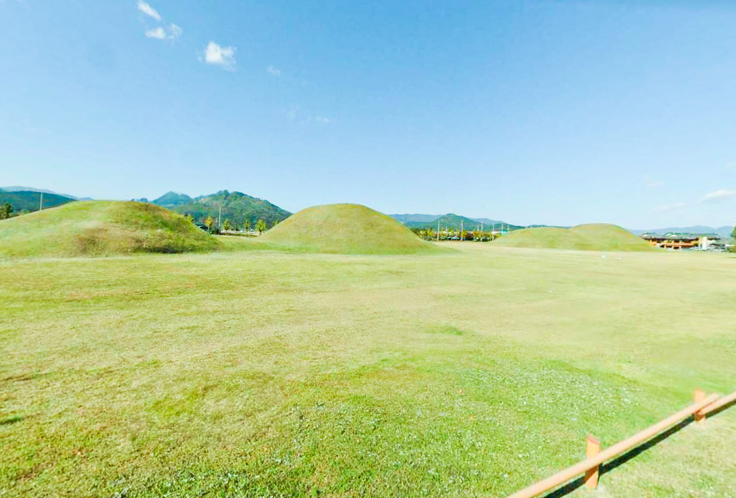 15 관광지 황남동고분군_2.JPG