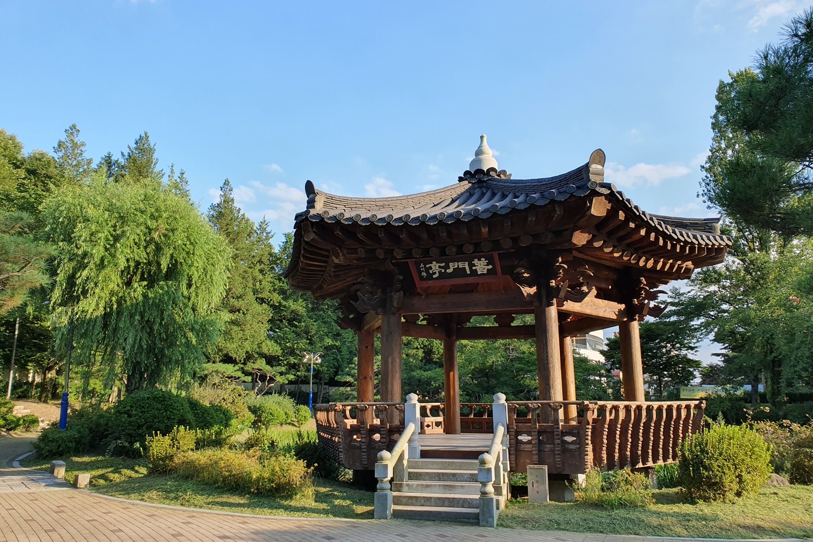 5 관광지 보문호반길과 보문정_2.jpg